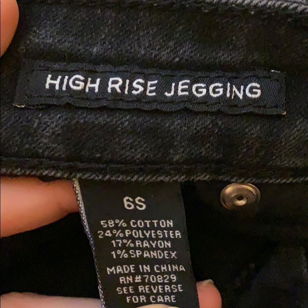 Jeans - Picture 3 of 3